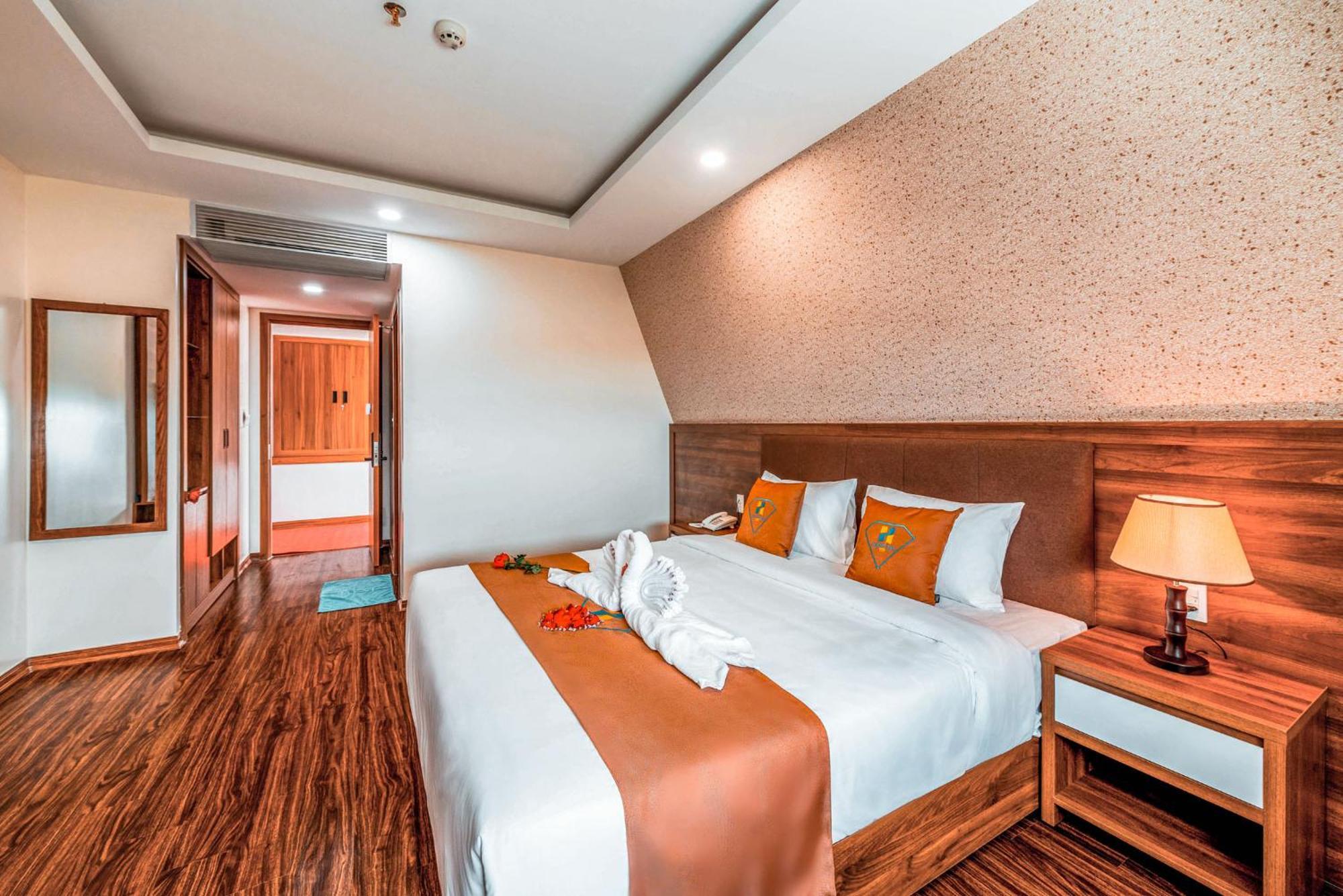 Night Sea Hotel Phu Quoc Room photo